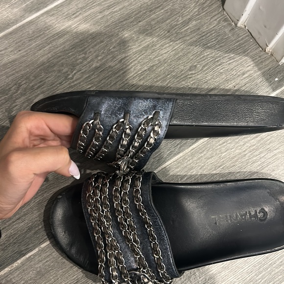 Chanel slides - Picture 6 of 7